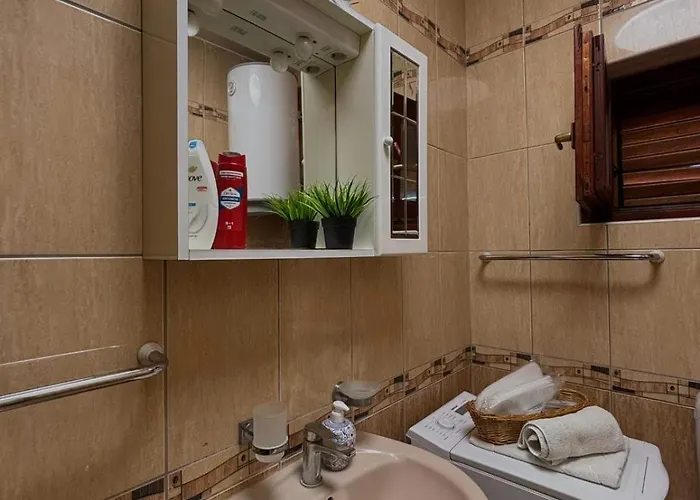 Tina דירה פריבלאקה